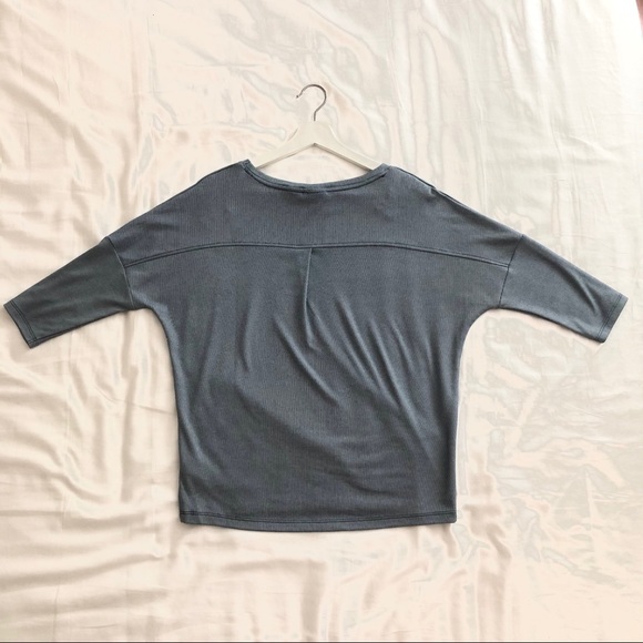 ❌ Tahari Stripped Short Sleeve Oversized Top - Picture 3 of 11